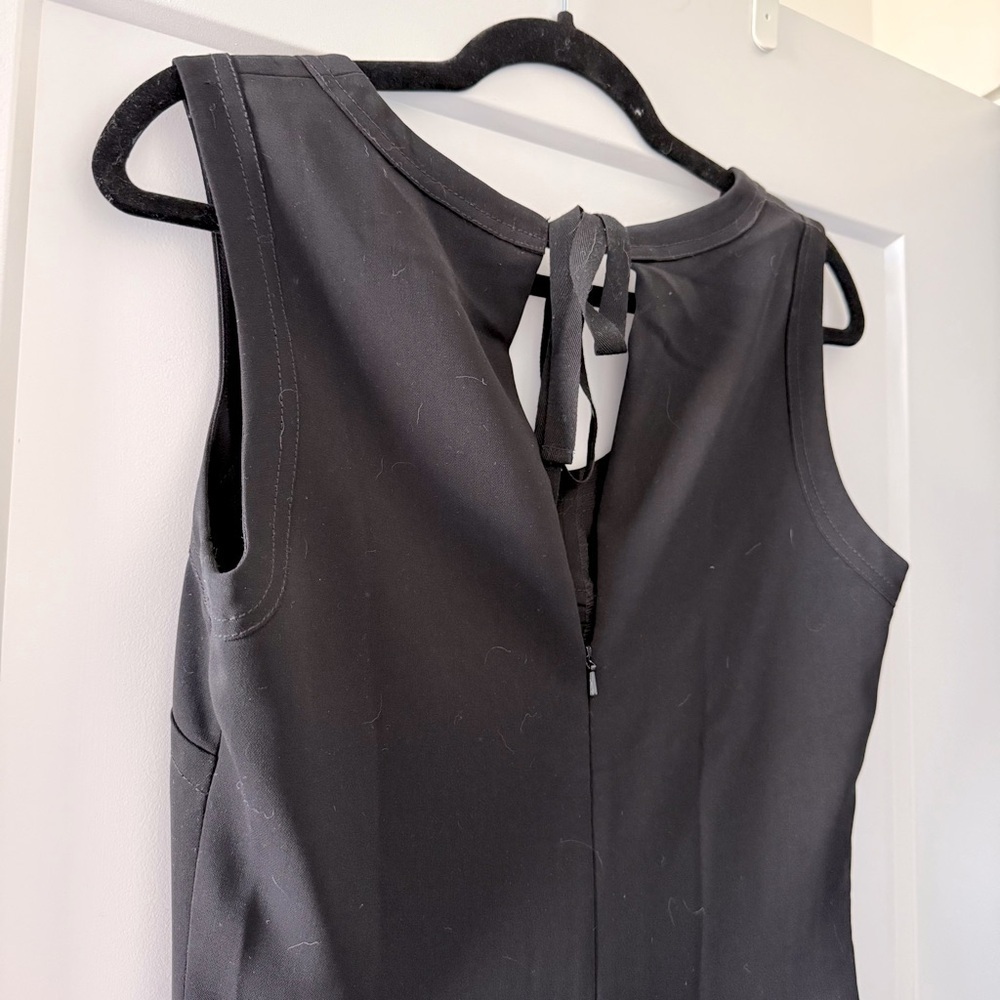 Club Monaco classic a-line black midi dress - size 8 (Medium) - Picture 4 of 5